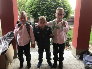 Když se narodili, vážili dohromady necelých 1200 gramů. Do života to Matějovi a Šimonovi přineslo řadu zdravotních problémů