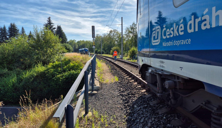 V Chodově na Sokolovsku vlaky vjely na stejnou kolej,systém je včas zastavil