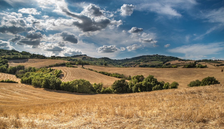 Léto ještě nekončí. V karlovarském kraji nás čekají další tropické dny