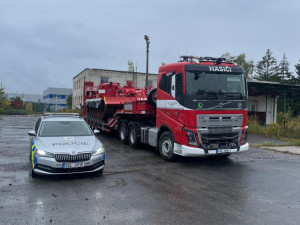 Práce policistů během povodní byla klíčová. Mnozí nasazovali vlastní životy