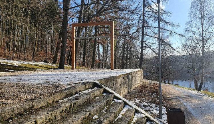 V  minulosti si lidé přáli třeba mega houpačku