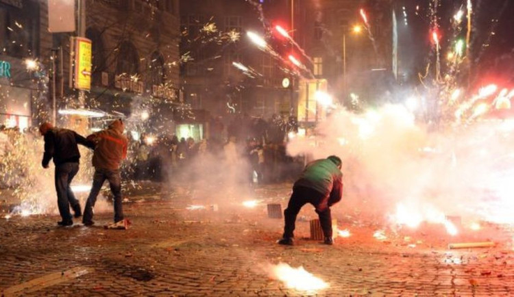 Mladík ohrožoval lidi v centru Brna nožem. Jinak šlo o nejklidnější silvestr za poslední roky