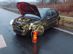 V Karlovarském kraji vzniká ledovka, přibývá dopravních nehod