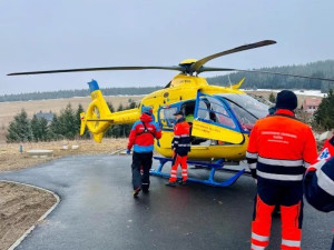 Polský turista spadl z lanovky na Klínovci, zasahovala horská služba i vrtulník