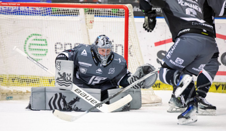Kometa Brno vyhrála v Karlových Varech 2:0 a vede ve čtvrtfinále 2:1 na zápasy