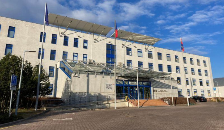 Krajský úřad Karlovarského kraje - ilustrační foto