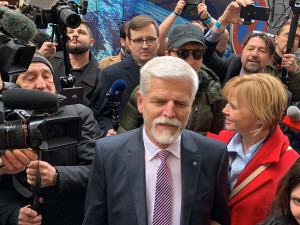 Prezident Pavel jednal o vzniku vysoké školy v Karlovarském kraji