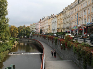 Karlovy Vary zahájily lázeňskou sezonu, cílí hlavně na prodloužení pobytů