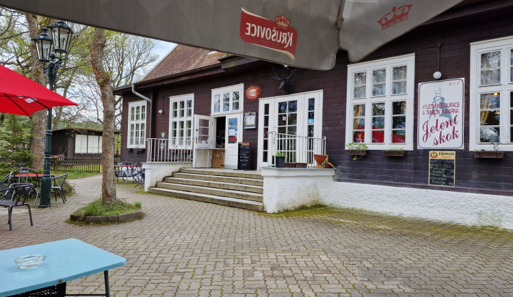 Karlovy Vary získaly nájemce pro výletní restauraci Jelení skok.