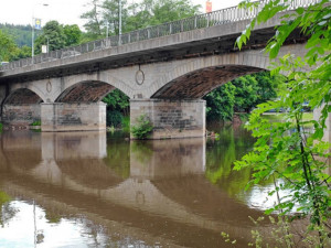Opravu Chebského mostu Karlovy Vary zadají zřejmě spolu s projektem