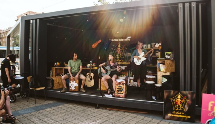 Prokešovo náměstí se na konci měsíce promění v centrum ostravské kreativity