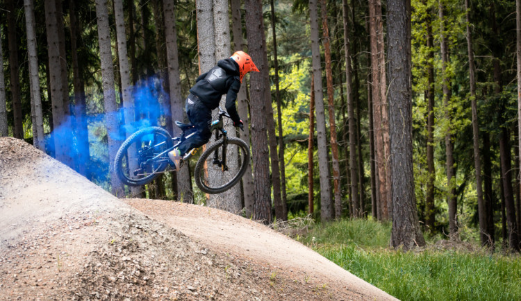 Zážitky pro začátečníky i zkušené jezdce. U Zábřehu ožily nové terénní stezky pro cyklisty