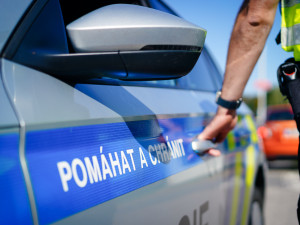 Zloděj ze Sokolova dvakrát vnikl do domu a způsobil škodu za 400 tisíc korun