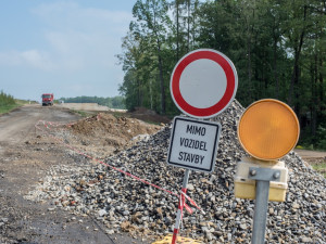 ŘSD v pondělí zahájí opravy sedmikilometrového úseku dálnice D6 na Sokolovsku