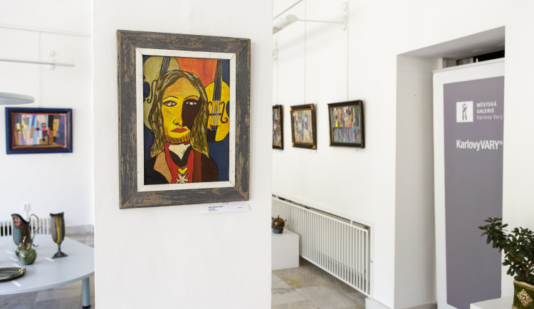 Městská galerie v Karlových Varech dá opět prostor místním umělcům.