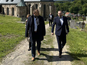 Pietní akce v Horním Slavkově připomněla oběti komunistických pracovních táborů