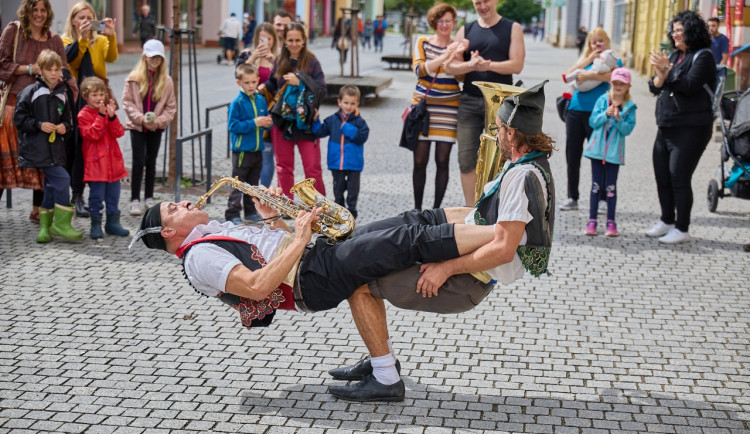 Trutnov ožije novým cirkusem a akrobacií, přijede domácí i světová špička