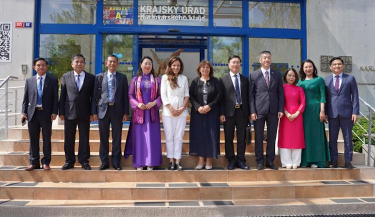 Karlovarský kraj jednal s delegací z Vietnamu o rozvoji spolupráce.