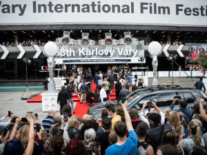 Některé slavnostní premiéry v Karlových Varech uvedou osobně jejich tvůrci