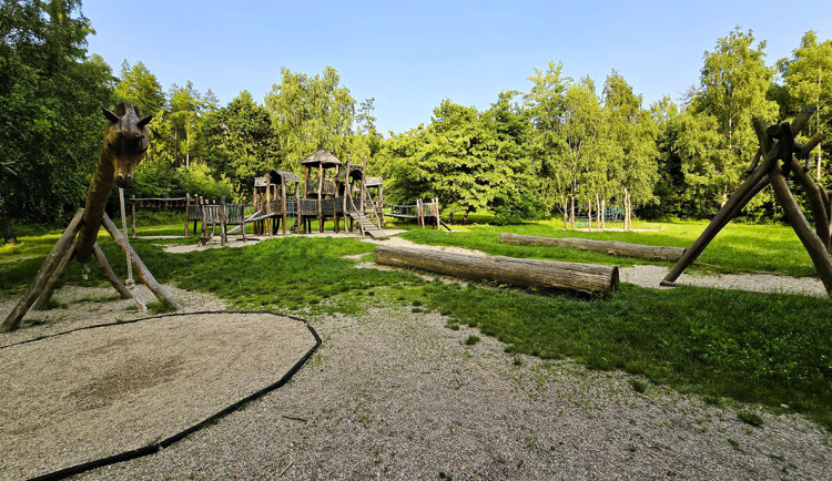 Dětské hřiště u Zoo Olomouc čeká obnova za takřka dva miliony, úpravy jsou v plánu na prázdniny