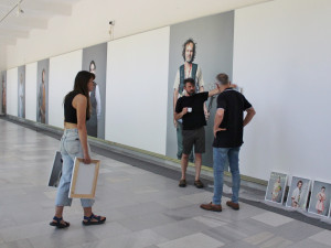 Galerie umění Karlovy Vary zahájila výstavu fotografií Václava Jiráska