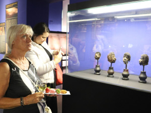 Muzeum v Karlových Varech vystavuje tajemné repliky z celého světa
