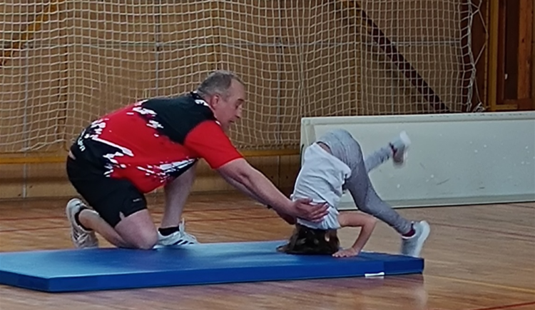 V České Lípě zapojili trenéry do hodin tělocviku, projekt bude pokračovat