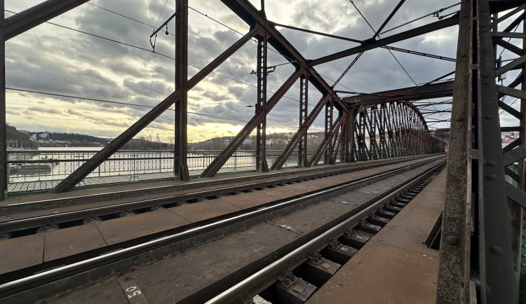UNESCO doporučilo nebourat most pod Vyšehradem, tvoří důležitou část panoramatu