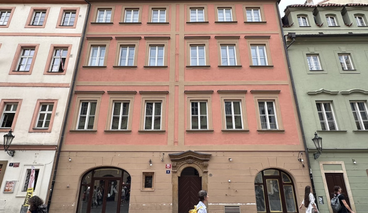 Praha pronajme prostory v centru města firmě, která jí za nájem dluží miliony