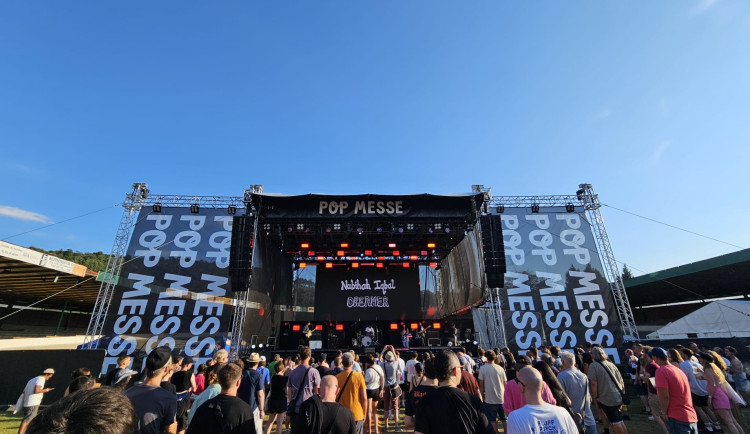 Na velodromu v Brně dnes začne festival Pop Messe, vystoupí duo Orbital