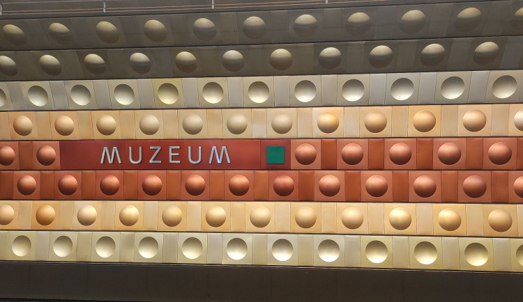 Letní výluky v metru. Nejvíc uzavírek čeká linku C kvůli opravám Českomoravské a Florence