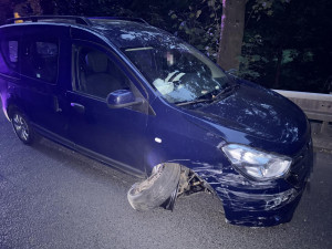 Řidička pod vlivem alkoholu havarovala u Kyselky, ve voze vezla dítě