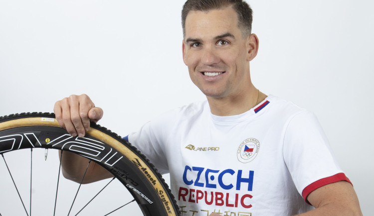 Bývalý cyklista Štybar si poprvé vyzkouší triatlon, chystá se do Karlových Varů.