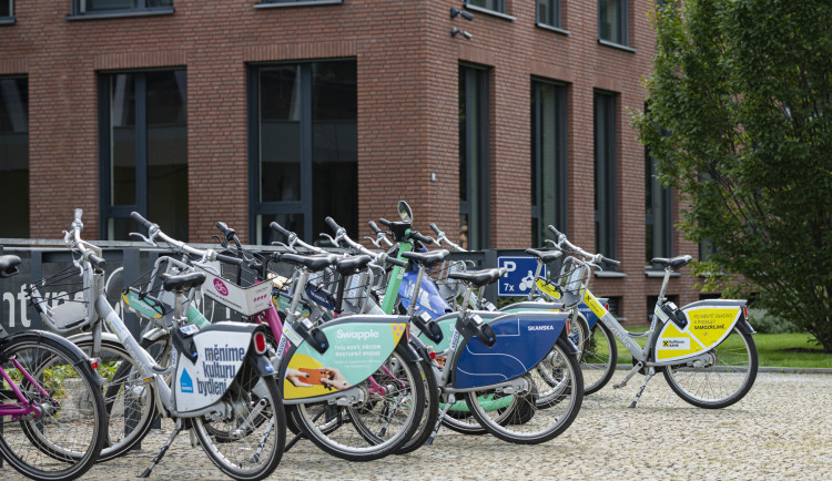 Sčítače v Praze loni zaznamenaly 5,4 milionu cyklistů, meziročně o 14 procent víc