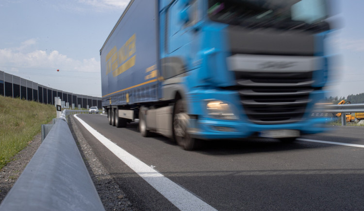 Na části obchvatu Frýdku-Místku přes řeku Morávku se přes den zvýší rychlost