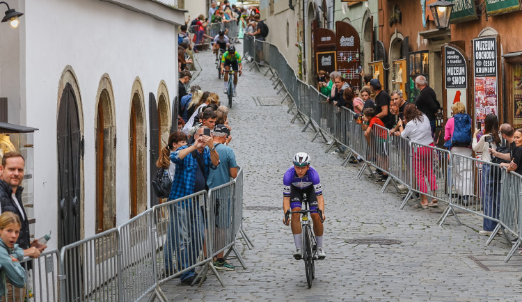 L´Etape v jižních Čechách vyhrál Raimondi, lyžařka Neumannová dojela třetí
