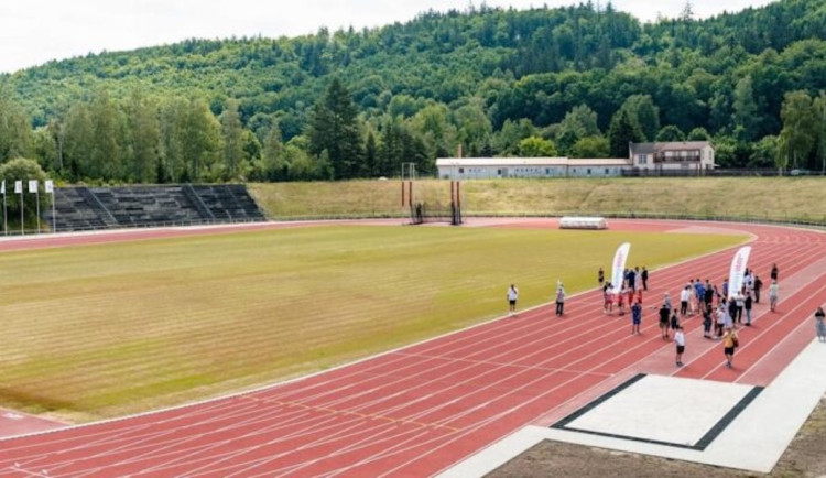 Karlovy Vary modernizují několik sportovních areálů zároveň