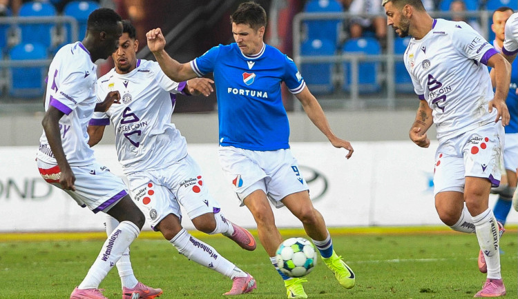 Ostravští fotbalisté v Konferenční lize přestříleli doma 4:3 Austrii Vídeň