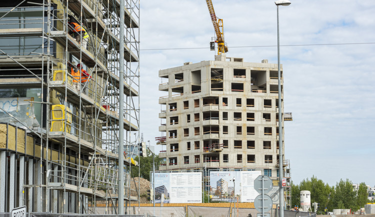 Piráti žádají zrychlenou výstavbu, v Praze chtějí tři nové čtvrti pro 200 tisíc lidí