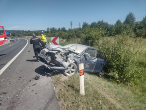 Dopravní nehoda uzavřela na několik hodin dálnici D6 v Karlových Varech