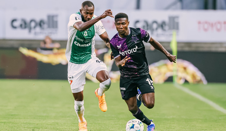 Slavia ztratila remízou v Jablonci další body, o vedení v lize může přijít už v neděli