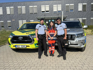 Policisté z Jáchymova zachránili muže v bezvědomí