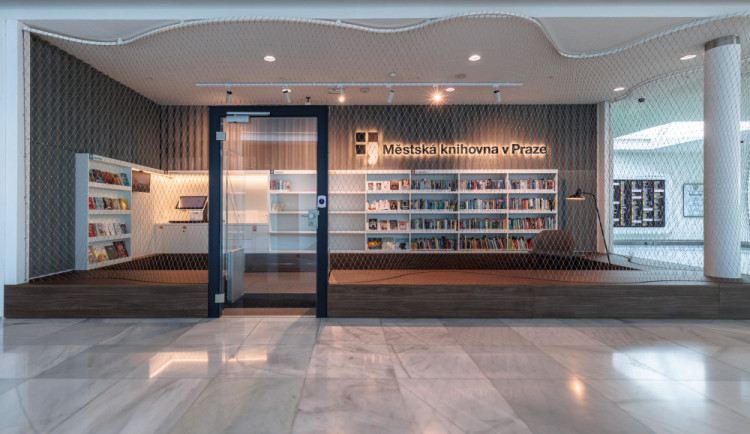 Další samoobslužná pobočka knihovny v Praze, tentokrát v obchodním centru Chodov