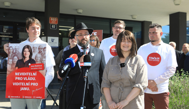 Maláčová zahájila kontaktní kampaň Stačilo! v Praze. Soustředí se na propad mezd a problémy pracujících