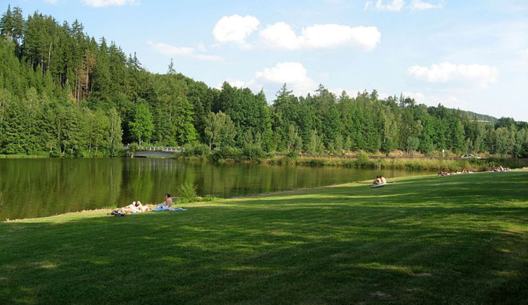 PŘEHLED: Z kontrolovaných přehrad má na Vysočině nejlepší vodu Trnávka