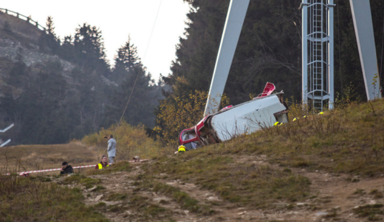 Policie kvůli pádu lanovky na Ještěd začala stíhat České dráhy pro nedbalost