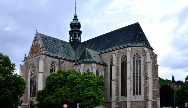 Úprava prostranství k poctě Elišce Rejčce by v Brně mohla začít příští rok