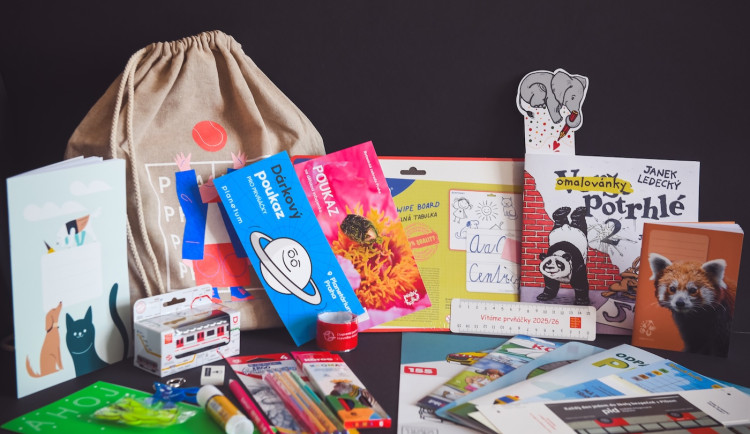 Praha rozdá 17 tisíc balíčků se školními potřebami pro prvňáčky