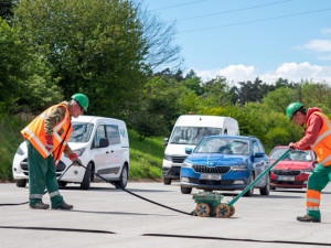 Opravy silnice v Děpoltovicích se protáhnou, zůstane uzavřená i v září