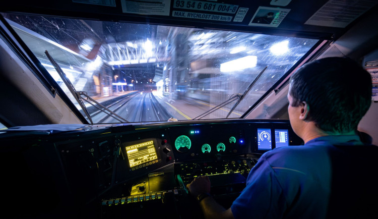 Z Prahy na jih Čech poprvé vyjelo Pendolino, dosáhlo rekordní rychlosti 200 km/h